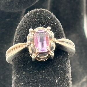 Elegant Silver Ring with Purple Amethyst Gemstone